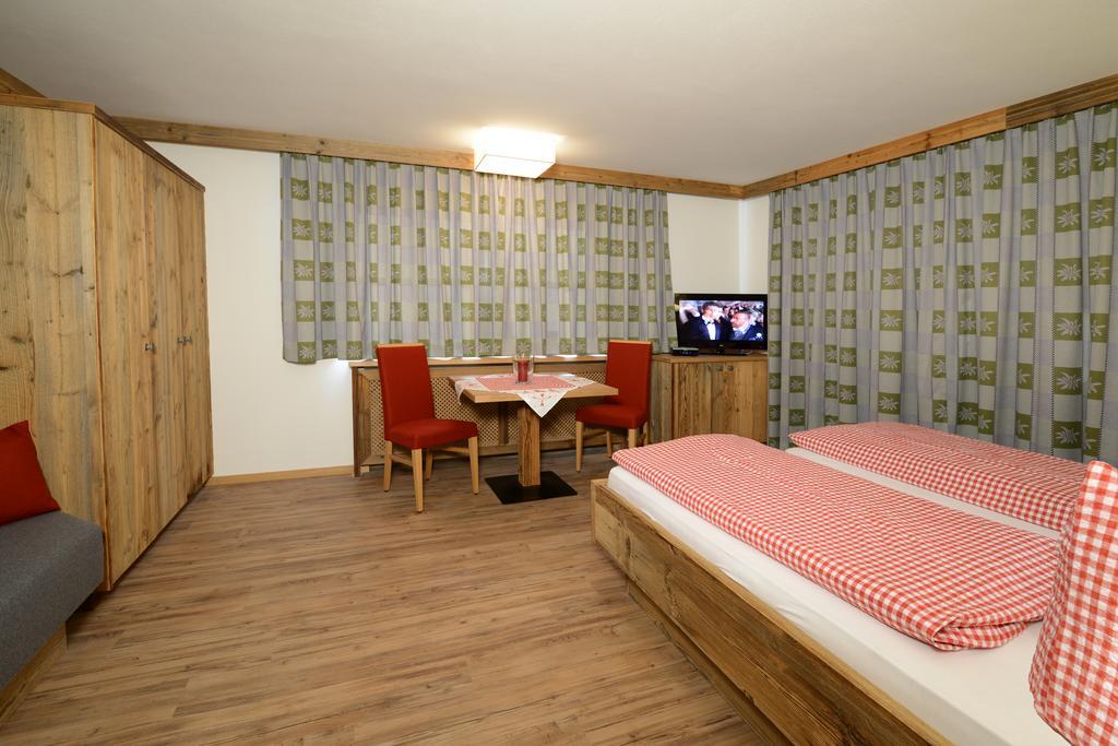 Haus Panorama Reit im Winkl Quarto foto