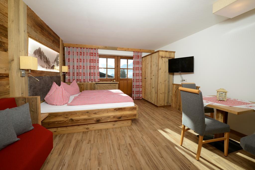 Haus Panorama Reit im Winkl Quarto foto